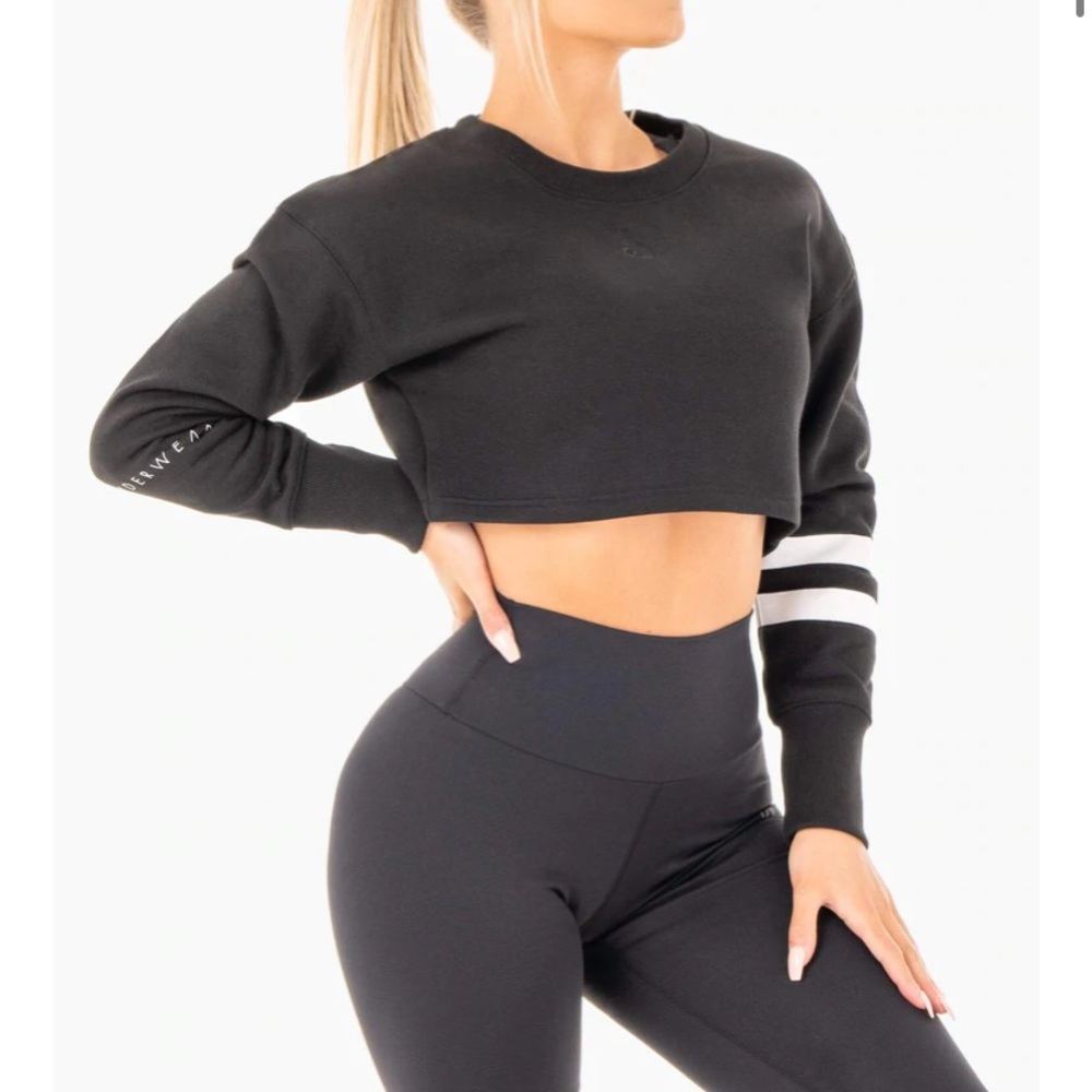 Ryderwear motion cropped sweater small NWT